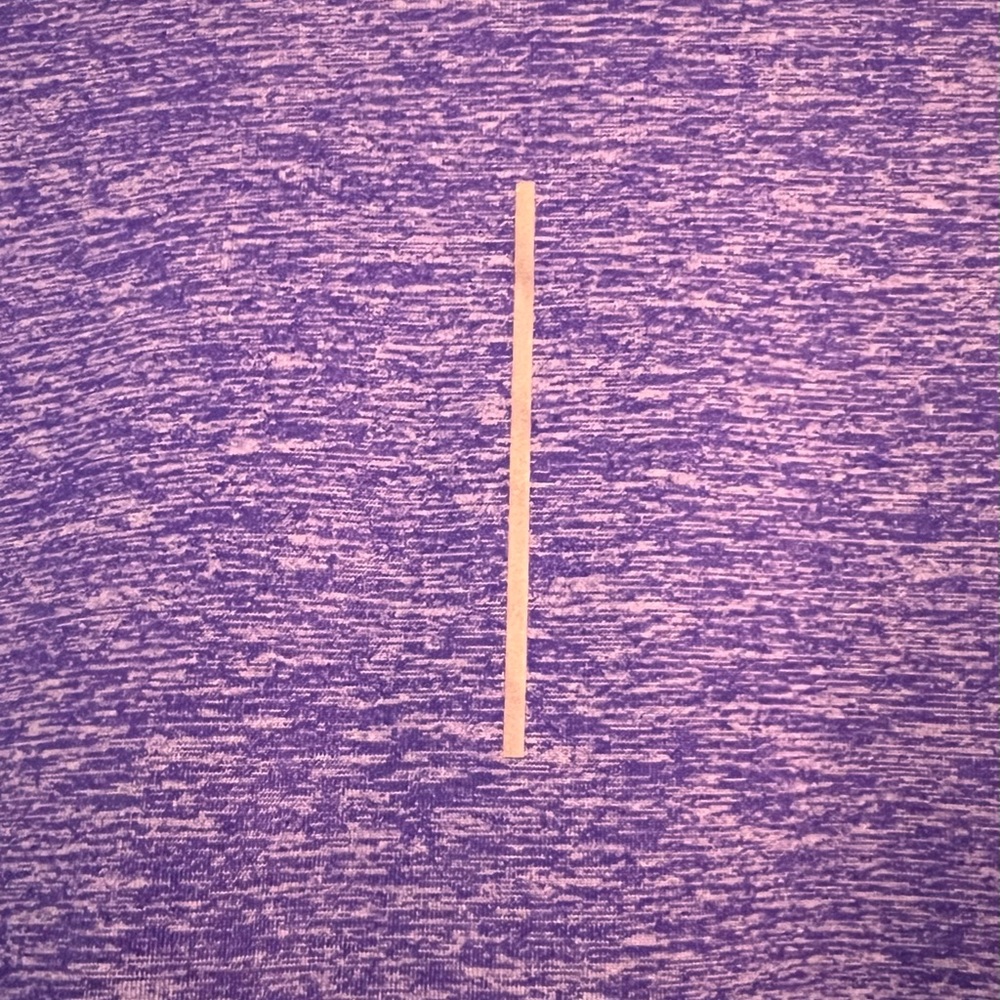 EUC Authentic Nike long sleeve women’s Dry Fit Running Top in a heathery purple - Picture 13 of 16